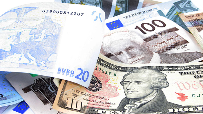 欧央行决议欧元走势：欧元/美元、欧元/日元上涨，现纠结于关键阻力处